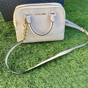 Michael Kors soft pink purse